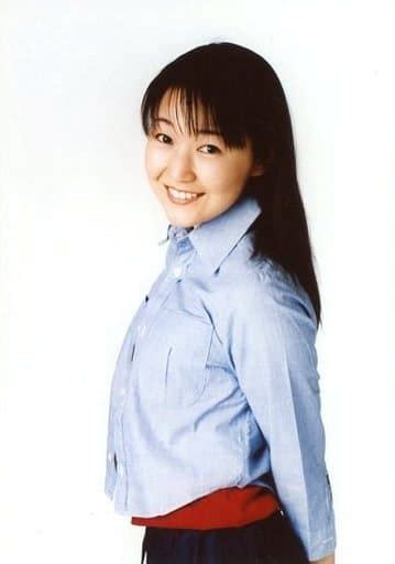 Official Photo Female Voice Actor Ai Tokunaga Upper Body Shirt Left Side Both Hands