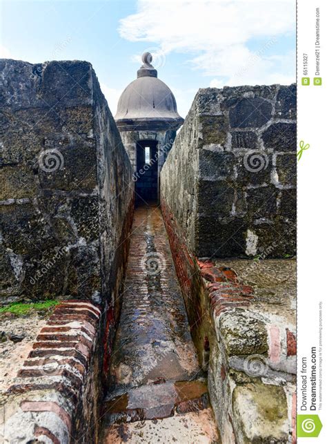 Castillo san felipe del morro, also known as el morro, is a citadel built between 16th and 18th centuries in san juan, puerto rico. El Morro Castle, San Juan, Puerto Rico Stock Image - Image ...