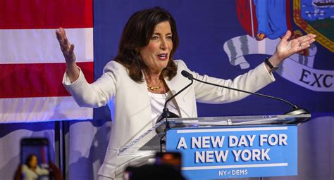 Ny Gov Kathy Hochul Wins Democratic Primary — The First Woman To Do So In The State Ap