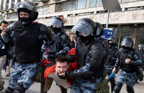 Russian Opposition Figure Detained Before Moscow Protest