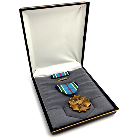 Joint Service Achievement Medal Usa Complete In Case Full Size Medal