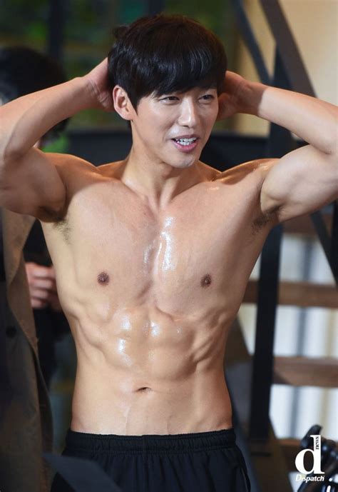 The 11 Sexiest Korean Actors That Are Unbelievably Over 30 Years Old