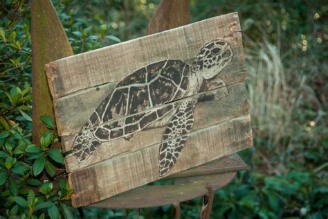 Sea Turtle Painting On Reclaimed Pallet Wood Rustic Beach Etsy