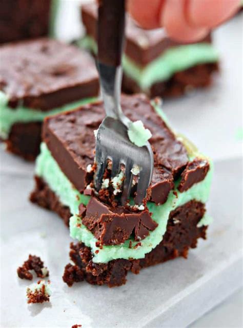 chocolate mint brownies {video} i am baker