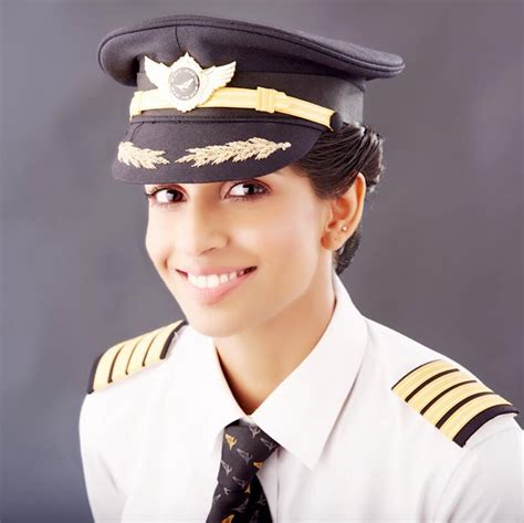 This Woman Is The Worlds Youngest Female Boeing 777 Captain