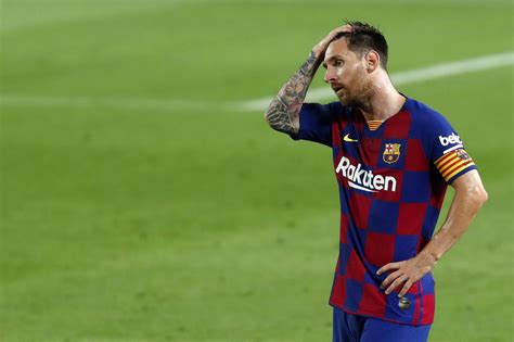 Lionel Messi Wants To Leave Fc Barcelona This Summer Reports