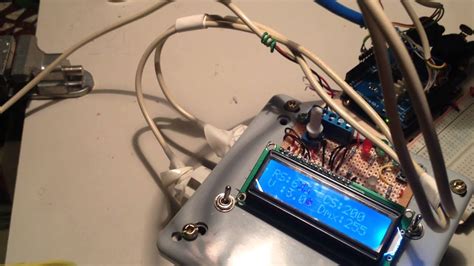 The sensor assembly consists of four aluminum wires arranged at 1/4, 1/2, 3/4 and full levels in the tank. Fiverr Exemple: Arduino, Water level Sensor On LCD. - YouTube