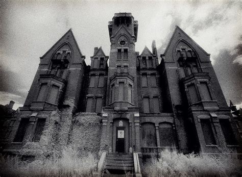 Notorious Asylums And The Horrors That Happened Within Them Abandoned Asylums Abandoned