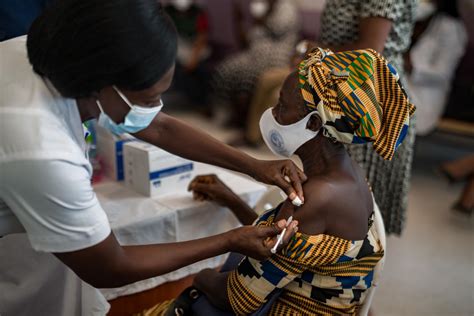 Africas Covid Vaccination Gains Pace Nearly Million Doses Given Who Regional Office