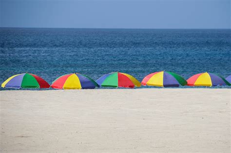 The Best Beach Umbrellas For The Beach Bum In You Touristsecrets
