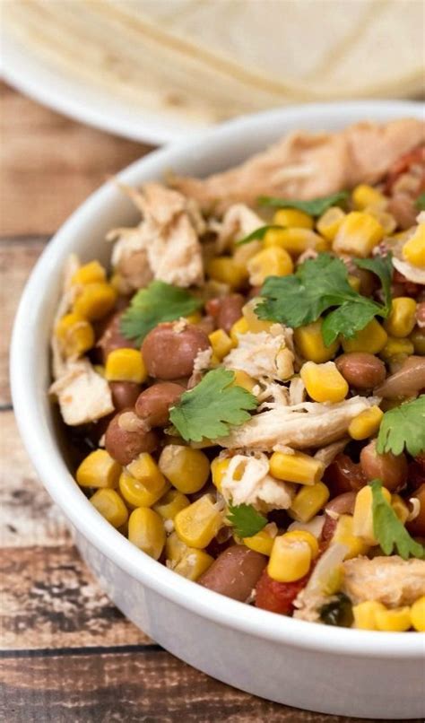 Here are my favorite 5 ingredient crock pot recipes that are also healthy! Crock Pot Mexican Chicken | Food recipes, Healthy crockpot recipes, Slow cooker chicken