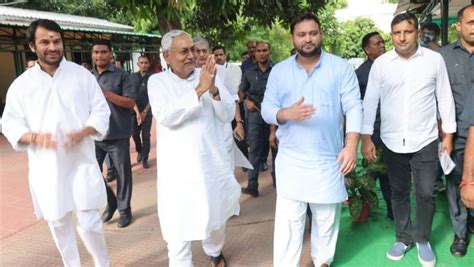 Nitish Kumar And Tejashwi Yadav Renew Ties To Form Bihars