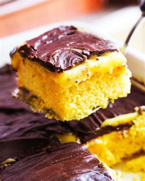Prepare cake mix according to box instructions. @pipandebby posted to Instagram: BOSTON CREAM POKE CAKE ...