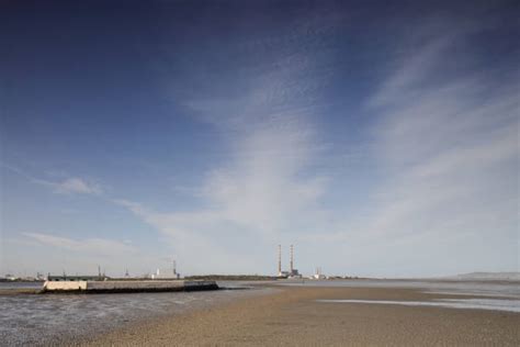 140 Sandymount Dublin Stock Photos Pictures And Royalty Free Images