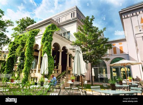 Wohnhaus Prinzregentenstrasse Hi Res Stock Photography And Images Alamy