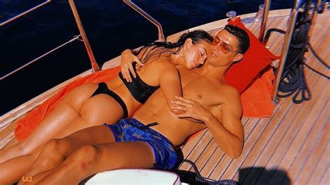 la foto más sexy de cristiano ronaldo y georgina rodríguez infobae