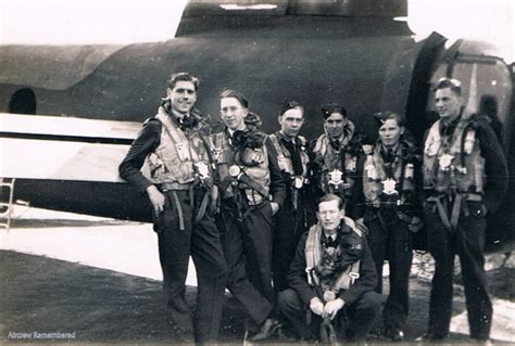 Stukje Geschiedenis 75 Jaar Geleden Stort Lancaster Bommenwerper Neer