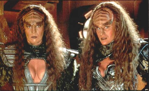 Lursa And Betor The Duras Sisters Star Trek Characters Star Trek Universe Star Trek Images