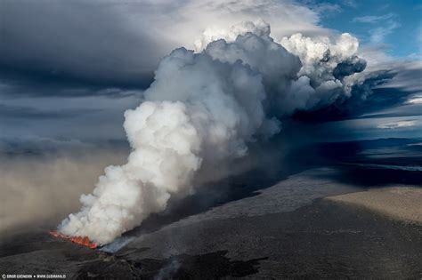 Awakening The Giant Icelands Largest Volcano Might Erupt After