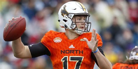 Count me in for $17,000 to make it $500. Josh Allen apologizes after offensive tweets resurface - Business Insider