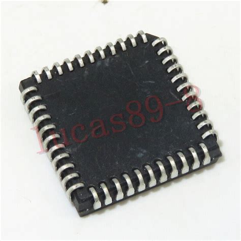 5pcs R65c22j2 65c22 R65c22 Plcc44 Ic Versatile Interface Adapter Via