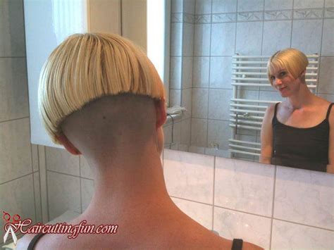 Soft buzzing nape haircut asmr long to short hair cut bob. Buzzed nape | Rasierter nacken, Frisuren, Kurz ...