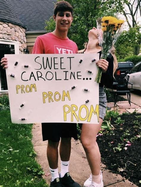 Prom Proposal In 2020 Prom Proposal Cute Prom Proposals Homecoming