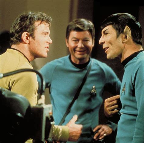 Captain James Tiberius Kirk Wshatner Star Trek Tv Star Trek Spock