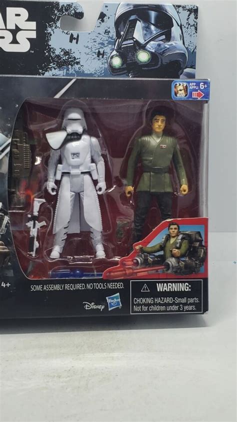 Star Wars First Order Snowtrooper Officer Vs Poe Dameron 375 Figure 2