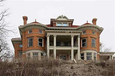 Dubuque Iowa Abandoned Mansion For Sale Abandoned Houses Mansions