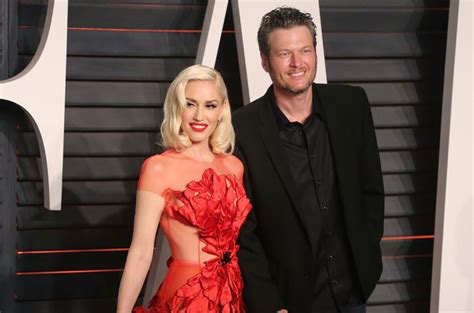 Gwen Stefani Posts Blake Shelton Proposal Video And Photos