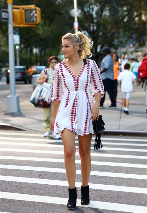 Olivia Holt Out And About In New York 09172015 Hawtcelebs