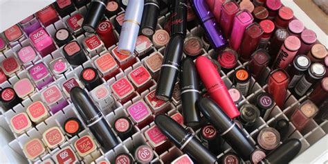 13 things all girls obsessed with lipstick understand