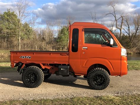 AUTOMATIC 2016 Daihatsu Hijet Mega Cab Made By Toyota With Tough