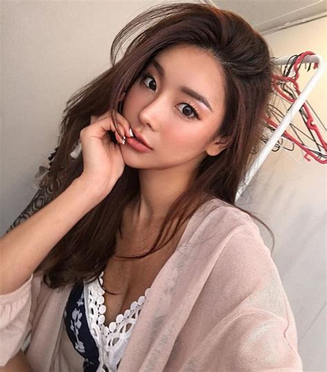 Park Da Hyun Images