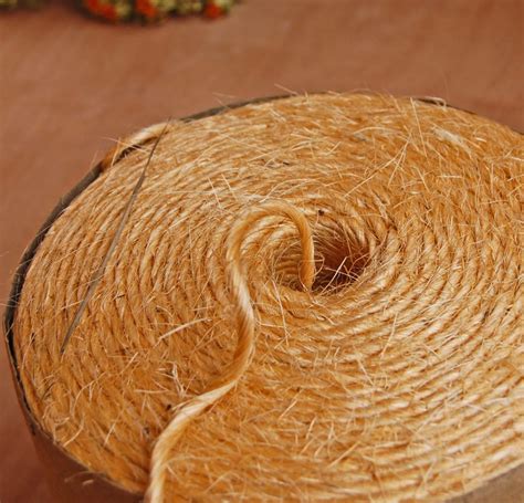 Sisal Baling Twine Approx 5 Mm Diameter And 220 M Long Strong Natural