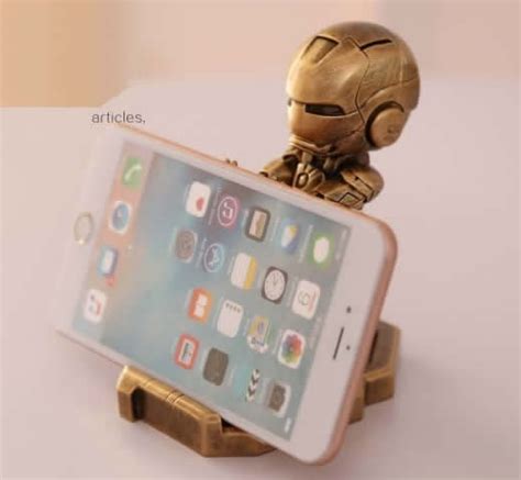 Portable Iron Man Desk Cell Phone Stand Holder Feelt