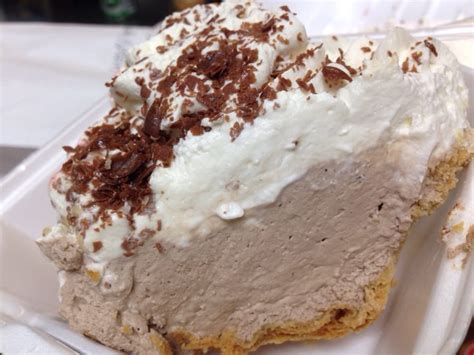 chocolate bavarian cream pie