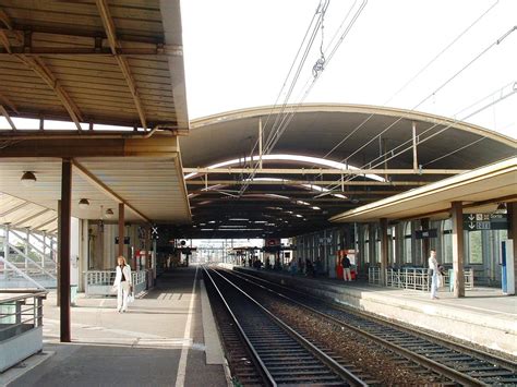 Nimes Railway Station Nîmes 1845 Structurae