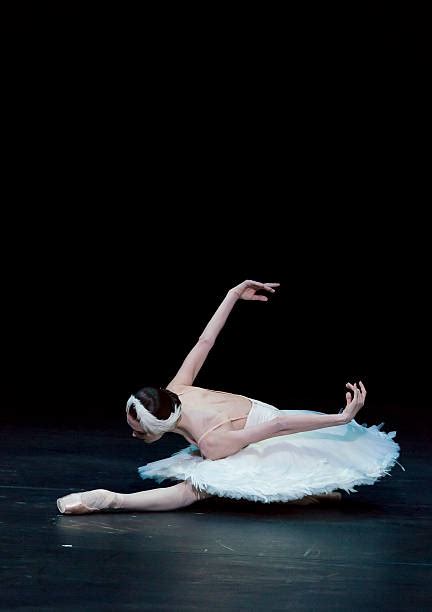 Uliana Lopatkina In The Dying Swan Pictures Getty Images