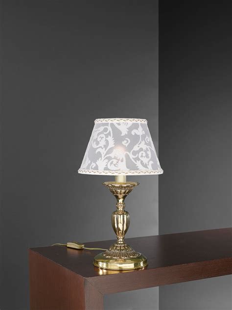 Dalle lampade da comodino alle lampade a sospensione, lampadesign offre una vasta gamma di prodotti e la possibilità di personalizzare le lampade a seconda dei gusti. Ideale Lampade Comodino - Comodini