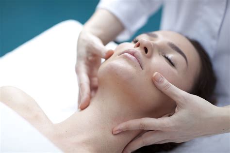 Manual Lymphatic Drainage Massage Courses