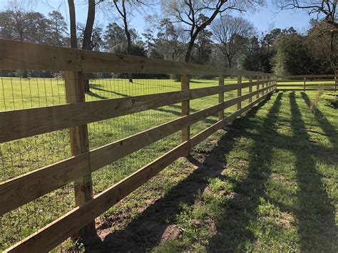 Most Commonly Used Ranch Rail Fence Types