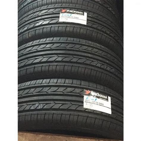 Rubber 55 Yokohama Car Tyres Tyre Size 20565r15 At Rs 2200piece In