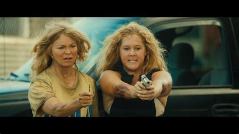 Snatched Is A Messy Miss For Amy Schumer Goldie Hawn