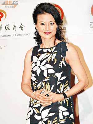 Facebook twitter google email whatsapp telegram. 黎燕珊審查會員怕易請難送 - 東方日報