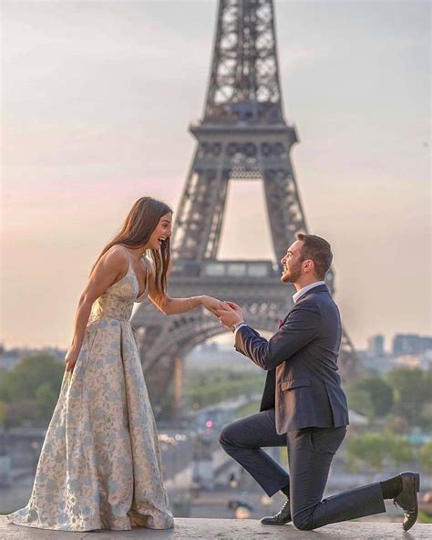 Loverly We Love This Incredible Engagement Photos Like And Comment