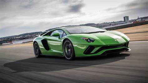 New Lamborghini Aventador S Review Auto Express