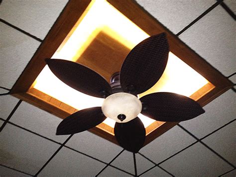 • fan and light are combined into one, saving space and practicality, enjoying natural wind and staying away from air conditioning diseases. TOP 10 Ceiling fans with led light 2021 | Warisan Lighting