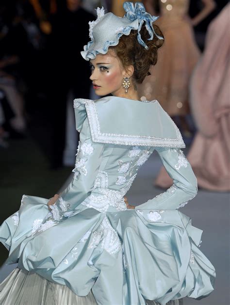 Photo Of The Day Christian Dior Haute Couture Fallwinter 2007 Cool